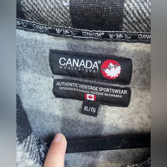 Canada Weathergear Plaid Pullover Size XL - Picture 5 of 9